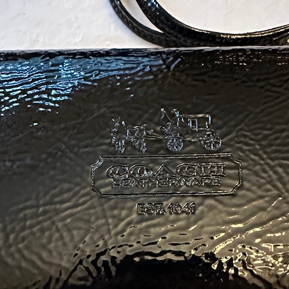 NWT Coach Black Wristlet - Picture 2 of 4